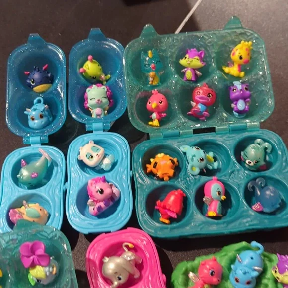 Large lot of Hatchimals - Picture 5 of 5